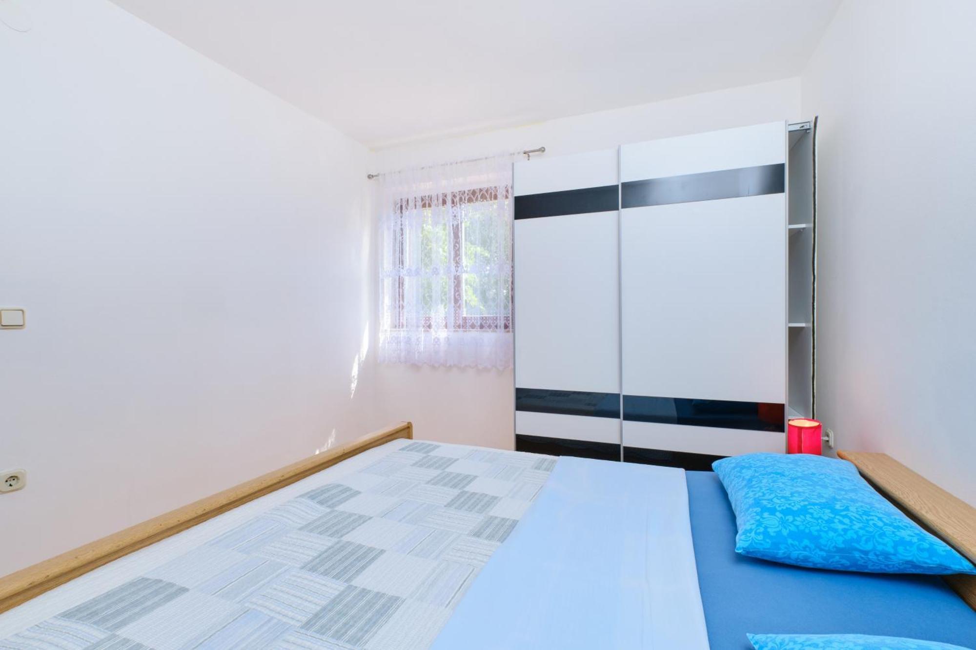 Apartments With A Parking Space Cunski, Losinj - 7867 Rum bild